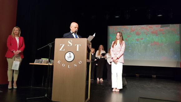 233. rocznica uchwalenia Konstytucji 3 Maja. Pożegnanie klas maturalnych.