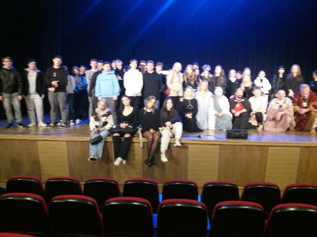 Wyjazd na spektakl teatralny Antygona